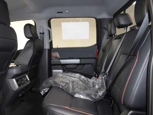 New 2026 Ford F250 Lariat w/ Black Appearance Package AWD/4WD image 25