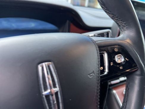 Used 2023 Lincoln Aviator Reserve w/ Equipment Group 201A image 23