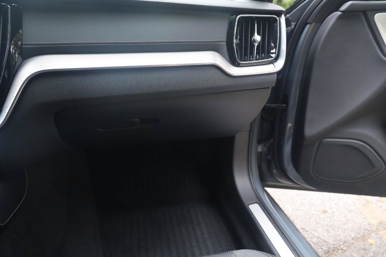 Used 2023 Volvo V60 T8 Polestar w/ Protection Package Premier AWD/4WD image 37