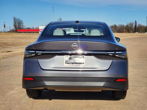 New 2026 Nissan Sentra SL image 8