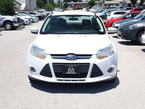 Used 2012 Ford Focus SE FWD image 4