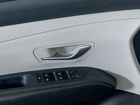 Used 2025 Hyundai Tucson SEL image 15