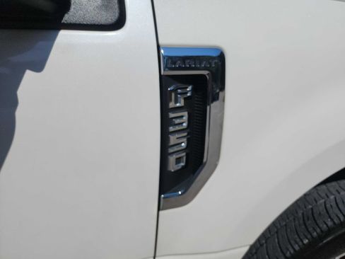 Used 2017 Ford F350 Lariat w/ Lariat Ultimate Package image 16