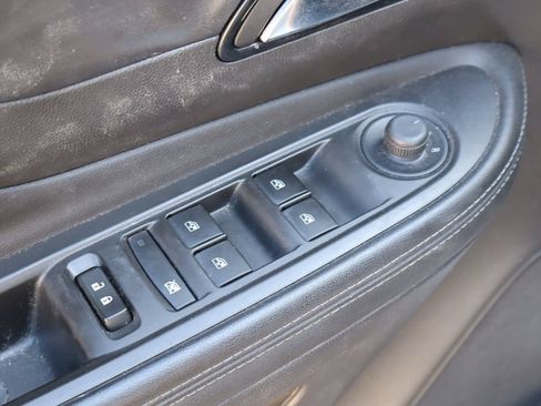 Used 2020 Buick Encore Preferred FWD image 18