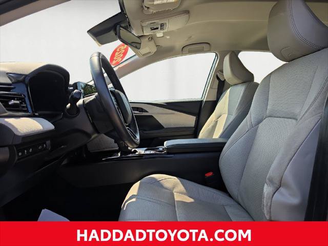 Certified 2025 Toyota Camry XLE AWD/4WD image 11