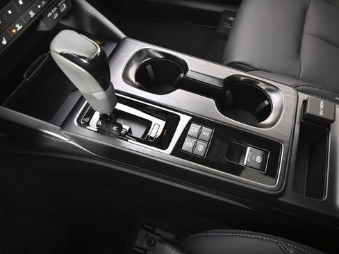 New 2026 Subaru Outback Touring image 31