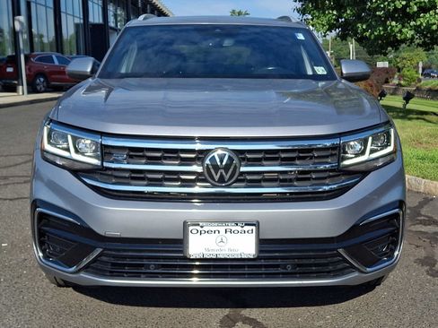 Used 2021 Volkswagen Atlas Cross Sport SEL R-Line AWD/4WD image 2