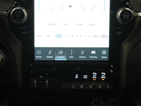 Used 2022 RAM 1500 Laramie AWD/4WD image 20