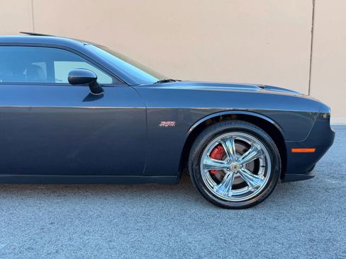 Used 2018 Dodge Challenger R/T Plus RWD image 18