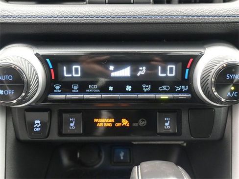 Used 2020 Toyota RAV4 XSE image 9