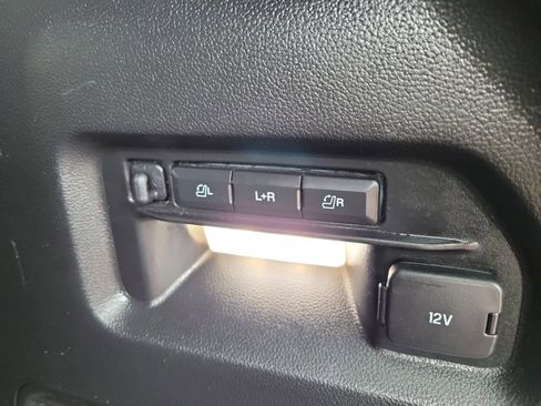 Used 2020 Ford Explorer Limited w/ Hybrid Equipment Group 310A image 9