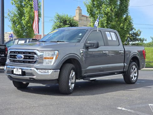 Used 2023 Ford F150 XLT w/ XTR Package AWD/4WD image 21