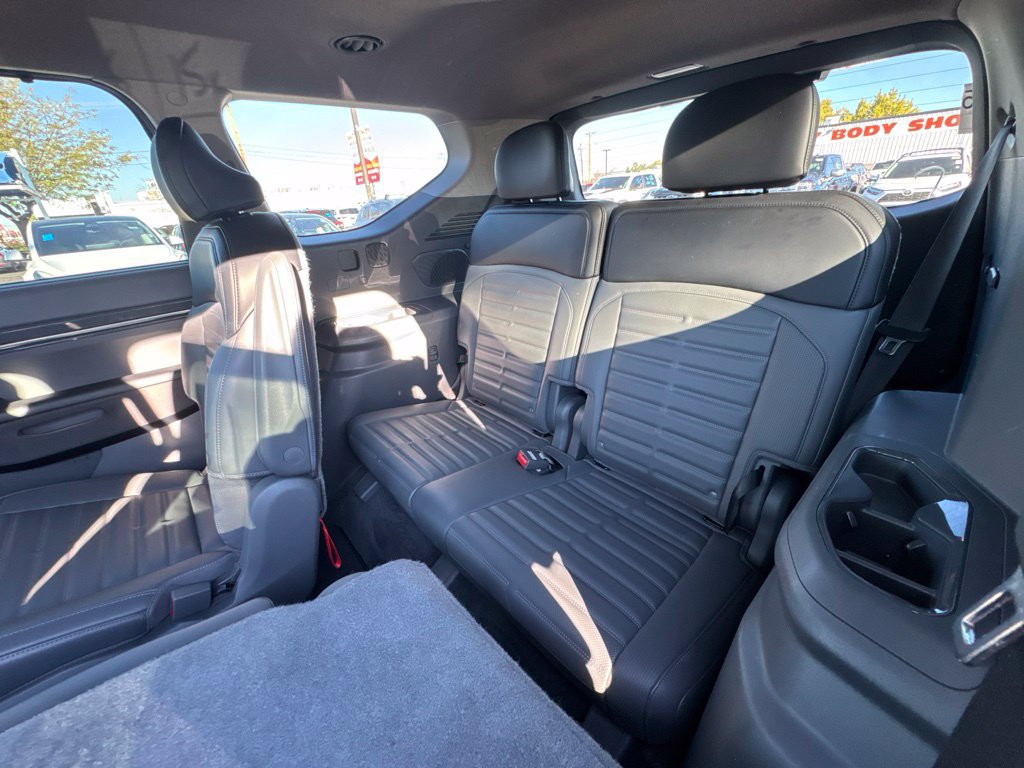 Used 2024 Kia EV9 Land AWD/4WD image 19