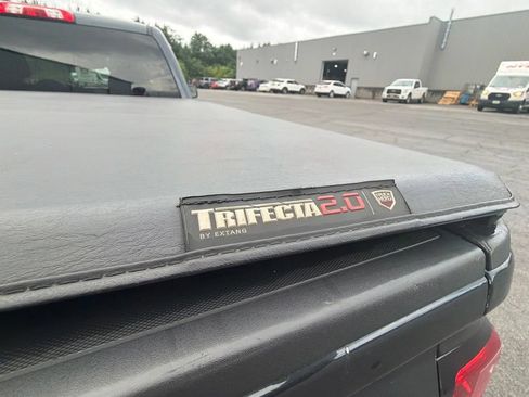Used 2018 Chevrolet Silverado 1500 LT w/ All Star Edition AWD/4WD image 11