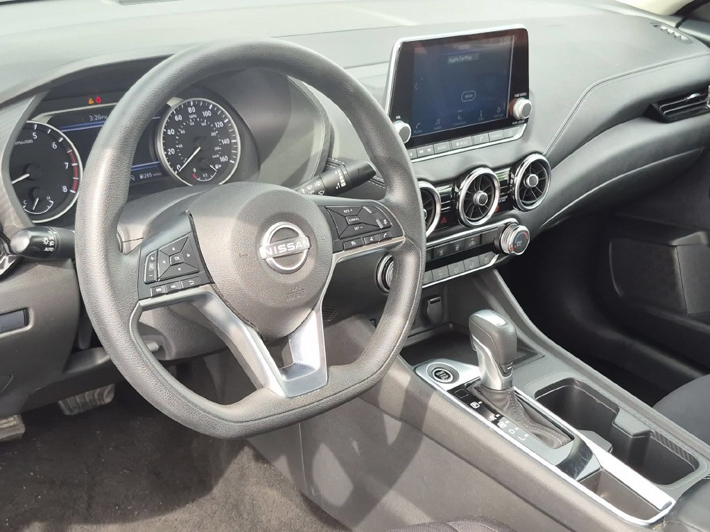Used 2025 Nissan Sentra SV FWD image 15