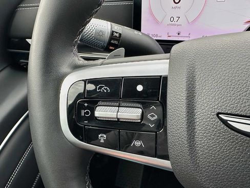 Used 2025 Genesis GV80 2.5T Standard image 33