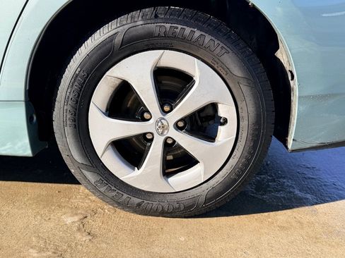 Used 2013 Toyota Prius Two image 7