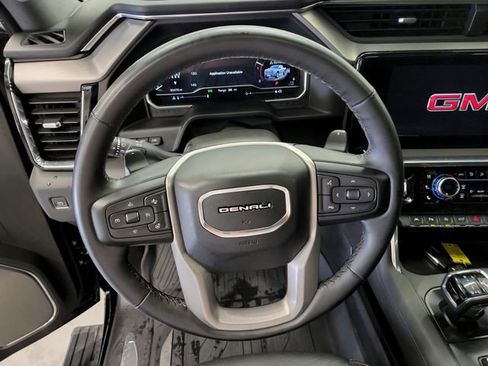Used 2024 GMC Sierra 1500 Denali w/ Denali Reserve Package AWD/4WD image 21