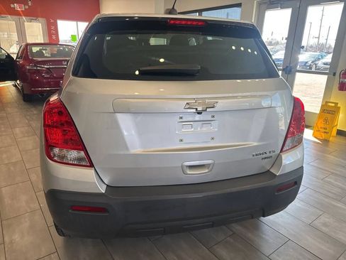 Used 2016 Chevrolet Trax LS AWD/4WD image 13