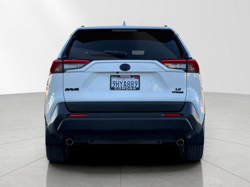 Used 2023 Toyota RAV4 LE image 4