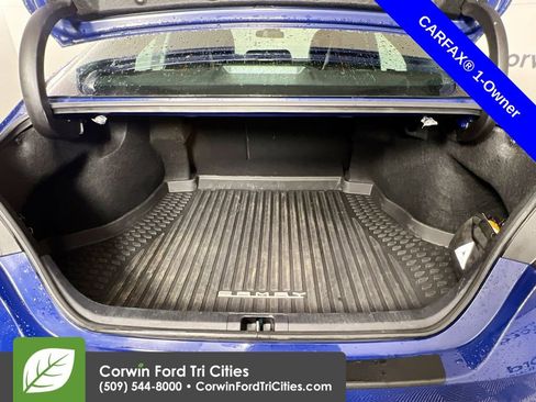 Used 2024 Toyota Camry SE image 14