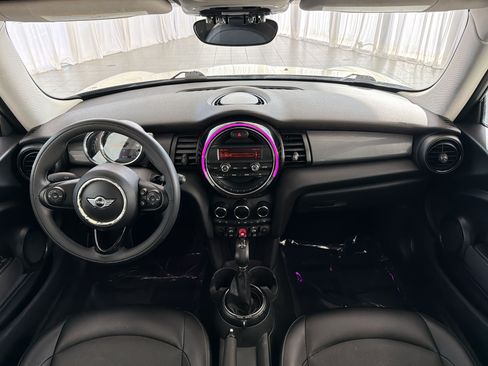 Used 2015 MINI Cooper 2-Door Hardtop FWD image 17