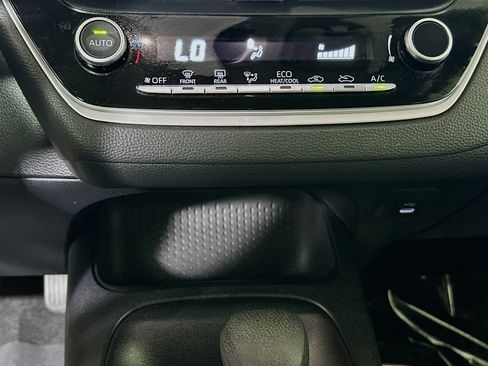 Used 2024 Toyota Corolla LE FWD image 22