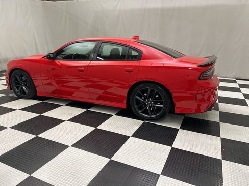 Used 2019 Dodge Charger R/T w/ Plus Group image 10