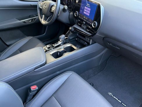 Certified 2025 Lexus NX 350h AWD w/ Accessory Package (2T) image 20