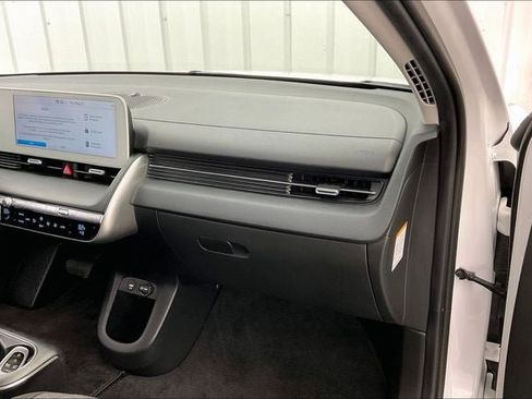 Certified 2023 Hyundai Ioniq 5 SE RWD image 17
