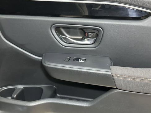 Used 2023 Honda Pilot Sport image 38