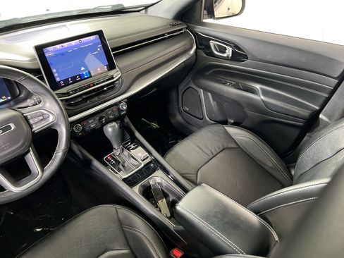 Used 2022 Jeep Compass High Altitude AWD/4WD image 23