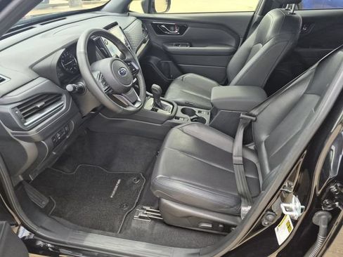 Used 2025 Subaru Forester Limited AWD/4WD image 20