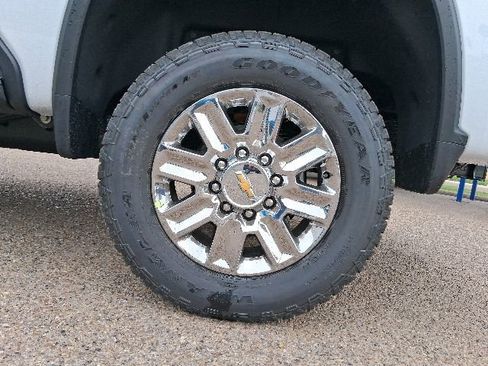 New 2026 Chevrolet Silverado 2500 High Country w/ High Country Premium Package AWD/4WD image 23