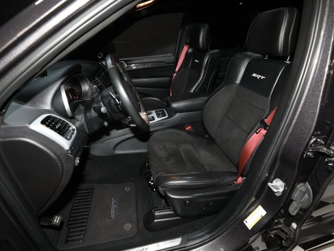 Used 2019 Jeep Grand Cherokee SRT AWD/4WD image 53