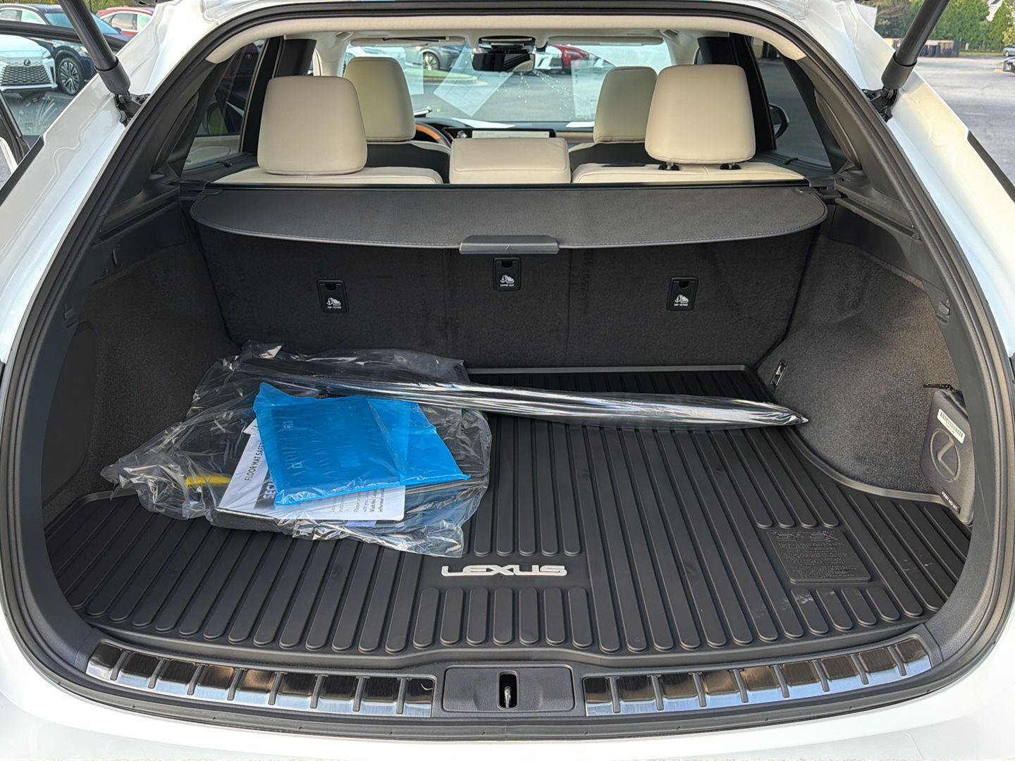 New 2026 Lexus RX 350 FWD image 32