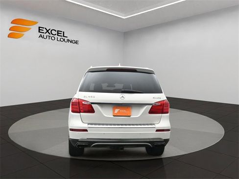 Used 2016 Mercedes-Benz GL 450 4MATIC w/ Premium I Package image 4