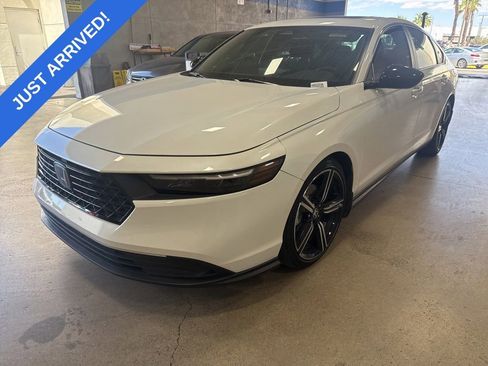 Used 2023 Honda Accord Sport image 1