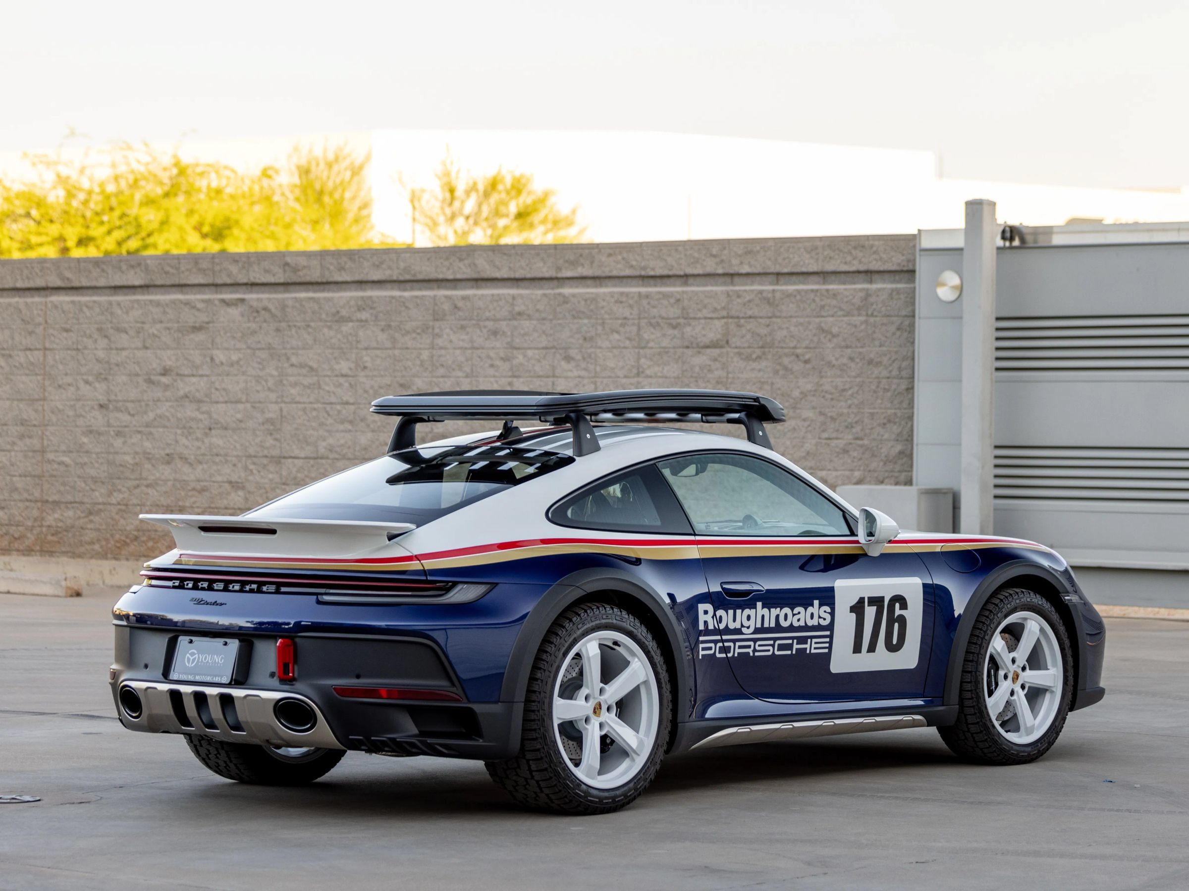 Used 2024 Porsche 911 Dakar AWD/4WD image 8
