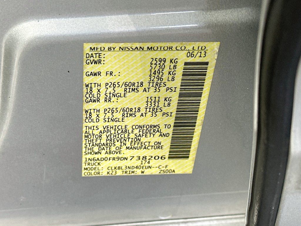 Used 2013 Nissan Frontier SL w/ Moonroof Pkg RWD image 35