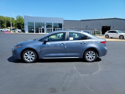 New 2025 Toyota Corolla LE