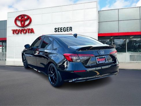 Used 2024 Honda Civic Sport image 4