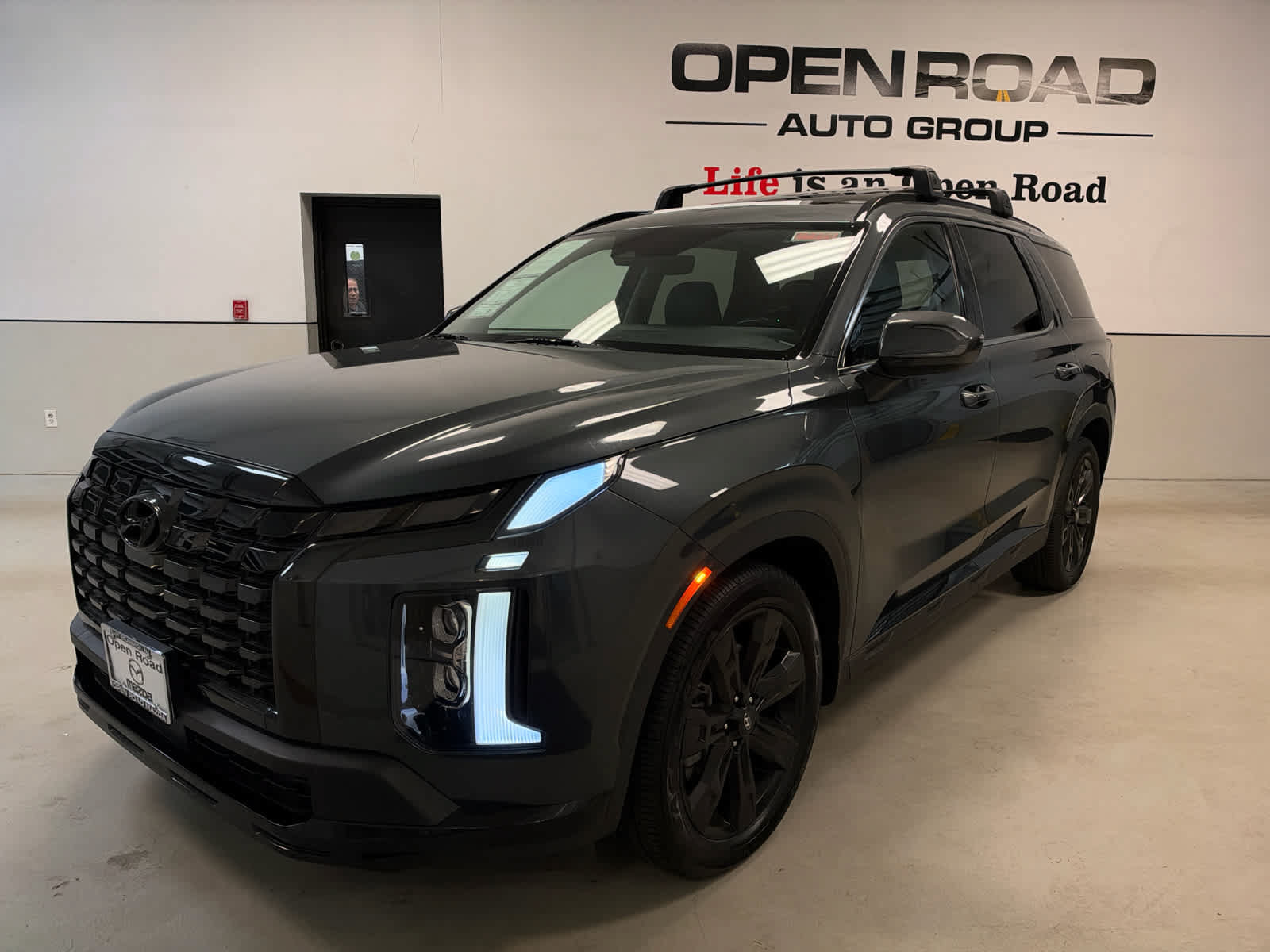 Used 2023 Hyundai Palisade XRT AWD/4WD image 2