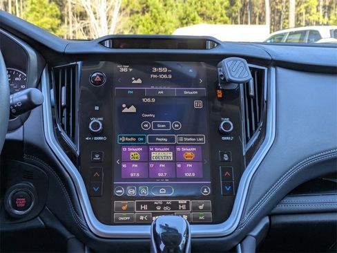 Used 2020 Subaru Outback Limited w/ Popular Package #2 image 16