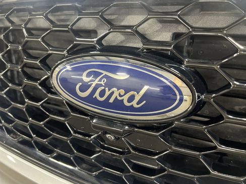 Used 2022 Ford Edge ST w/ Equipment Group 401A image 32