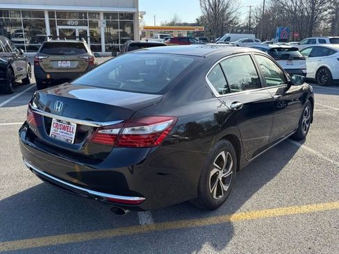 Used 2017 Honda Accord LX image 7