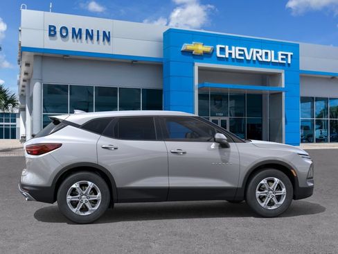 New 2026 Chevrolet Blazer LT FWD image 6