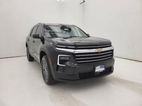 New 2026 Chevrolet Traverse LT w/ Driver Confidence Package image 12