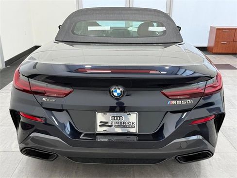 Used 2022 BMW M850i xDrive Convertible image 3