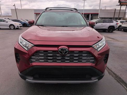 Used 2020 Toyota RAV4 Limited image 8